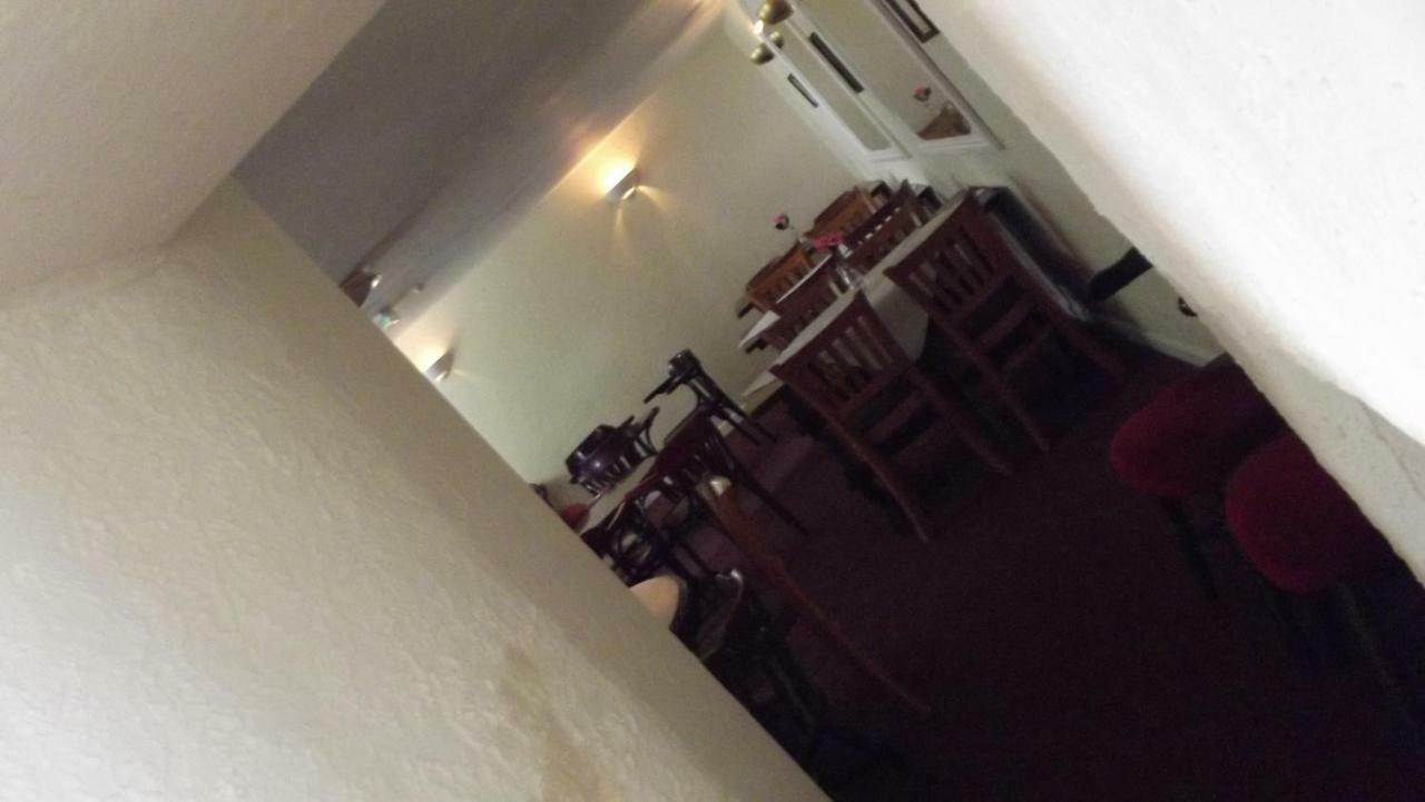 White Hart Inn 보드민 외부 사진